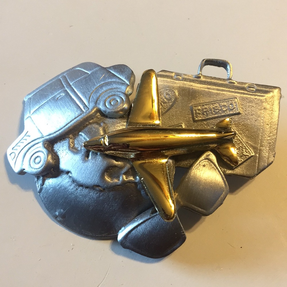 Vintage Ultracraft travel brooch